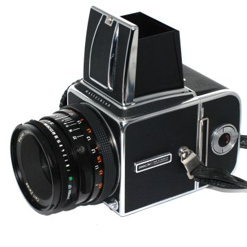 Used Hasselblad  500 C/M w/80 F2.8 & A12 Back, Good Condition