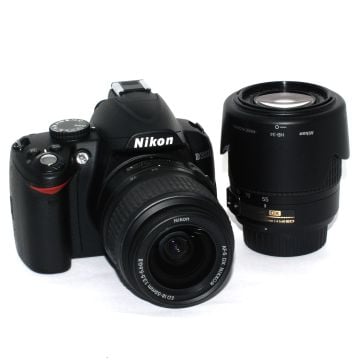 Used Nikon D3000 w/ AF-S 18-55 & AF-S 55-200 Kit, Excellent Condition