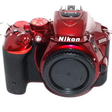 Used Nikon D5500 Body, Red, Good Condition